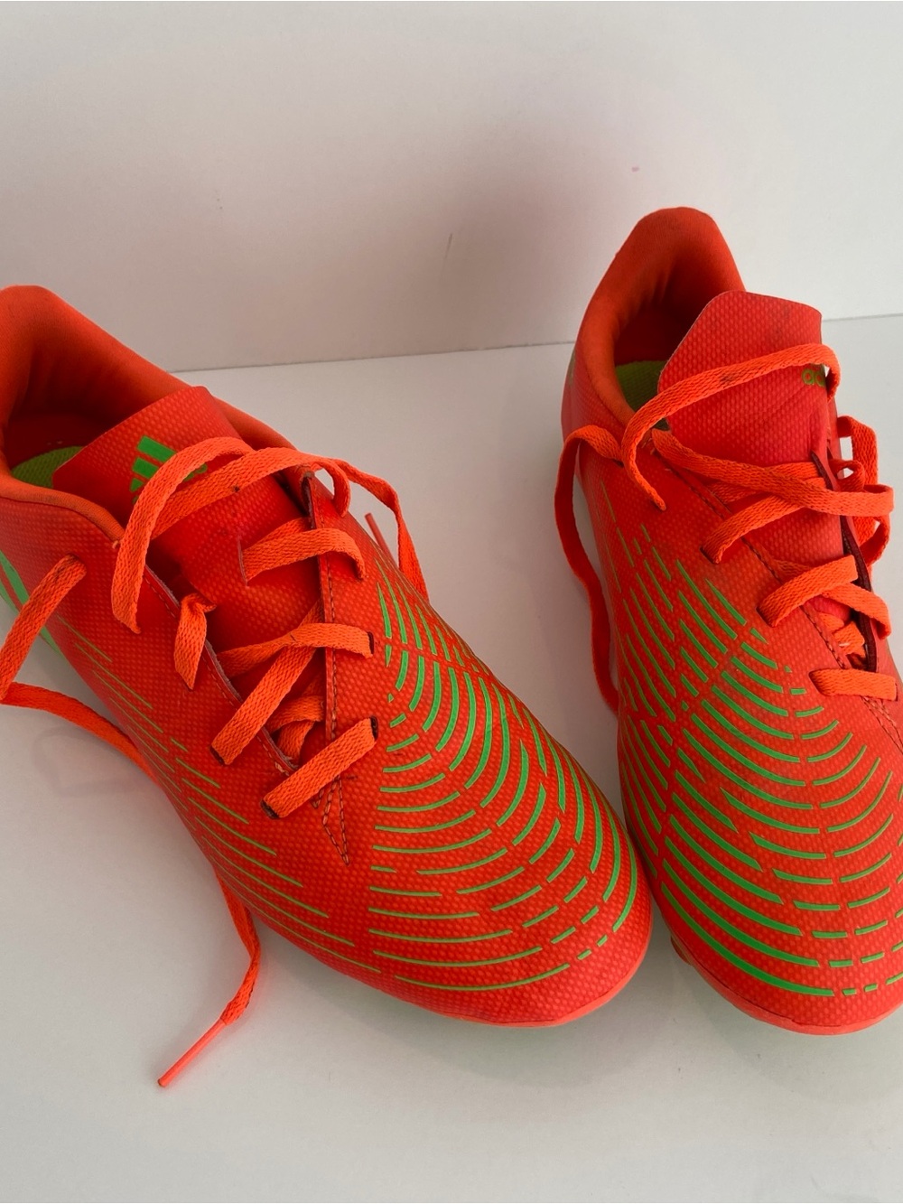 Adidas Kids soccer cleats, size 5.5, Adidas Predator neon orange and green